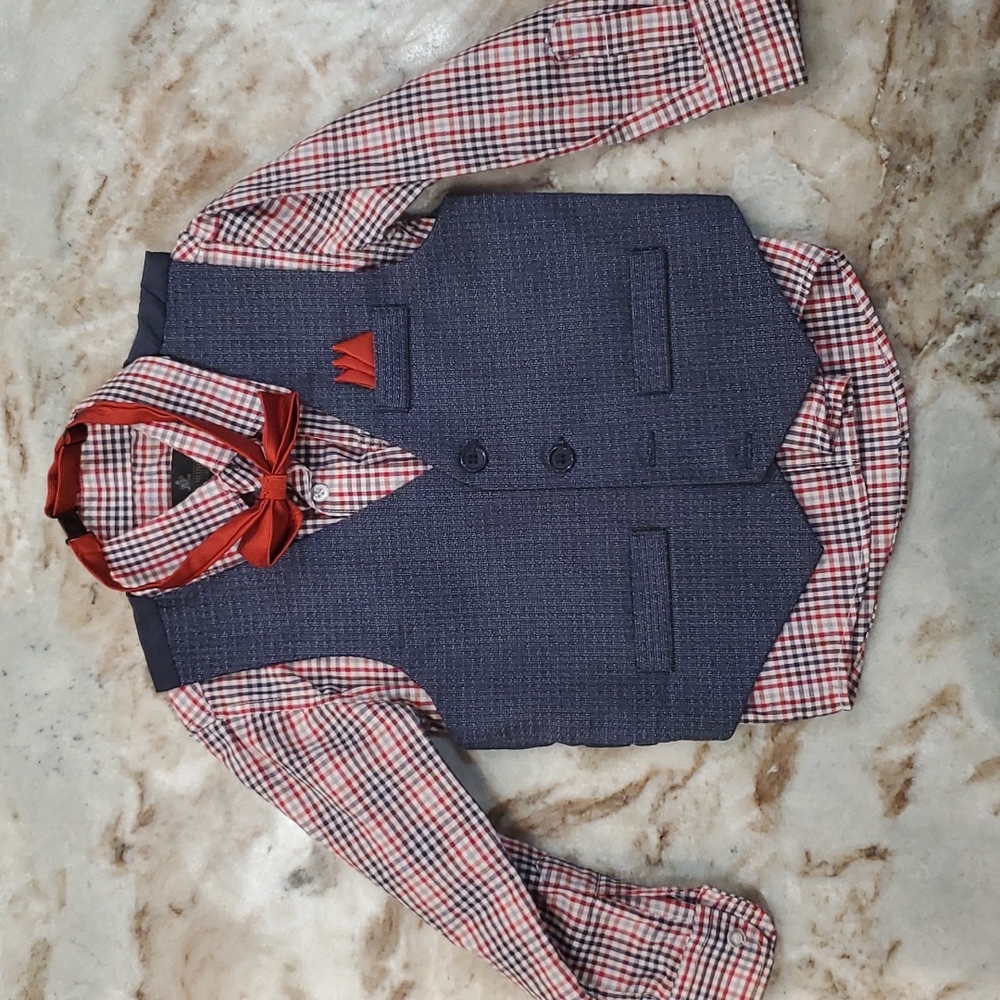 Dress Shirt with Bowie and Vest (4T)